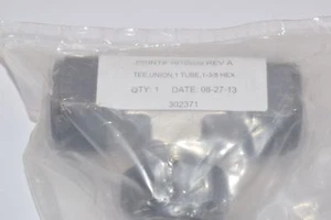 NEU Parker 1010209 Rev. Ein T-Stück Überwurfrohr 1-3/8'' Sechskant  - Bild 1 von 3