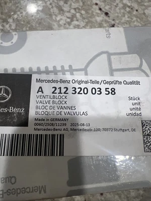 Bloque de válvula de aire de suspensión para Mercedes-Benz ML350 CLASE GL450 2123200358 Foto 1 de 4
