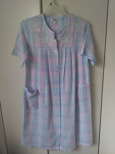 Miss Elaine House Coat Size S Pastels Seersucker Duster Robe Snap Pockets - Picture 1 of 14