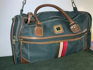 Vintage Leisure Brand Travel Duffle/ Tote Bag - Green with Red/ White Stripe - Picture 1 of 16