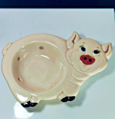 Vintage Hand Painted Pink Ceramic Pig Shaped Soap or Sponge Dish 8" x 5" - Image 1 of 4