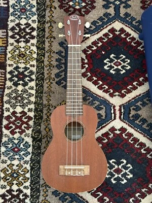 Ukulele J&D Guitars Soprano - Image 1 of 3