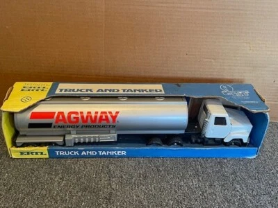 ERTL AGWAY Energy Products Semi Tractor & Tanker Trailer, #B, NIB - Image 1 of 4