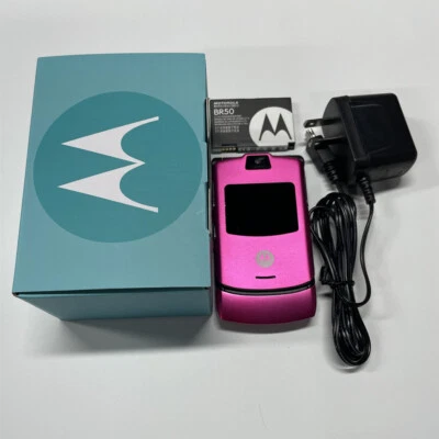 Motorola RAZR V3 Unlocked Flip Bluetooth GSM 850 /900 /1800 /1900 Mobile Phone - Image 1 of 4