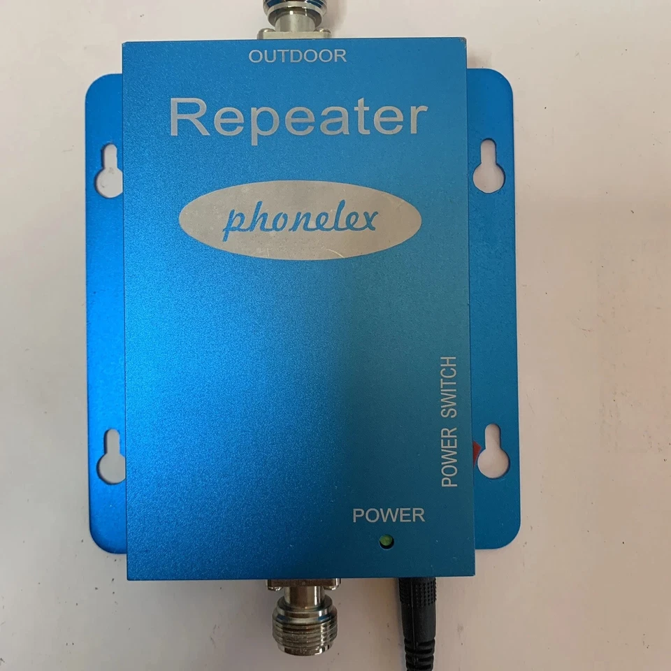 Phonelex Cell Signal Booster Repeater PLX-BU85 - Image 1 of 1