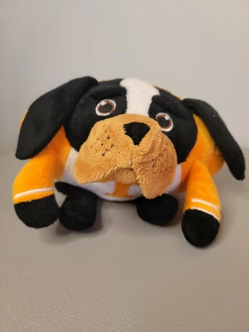 2011 Tennessee Volunteers Plush Football Dog By Orbiez Cover