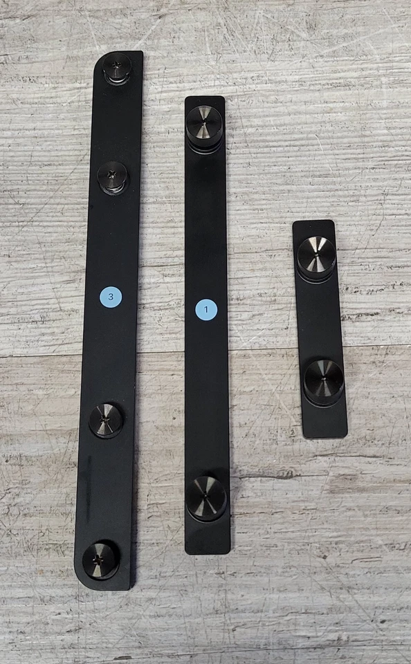 Apple 2019 Mac Pro PCIe Plates / Brackets (076-00449) Set of 3 - Image 1 of 1