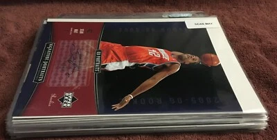 (38) CHARLOTTE BOBCATS SIGNED 8X10 PHOTO LOT AUTOGRAPH RAYMOND FELTON RAJA BELL - Image 1 of 2