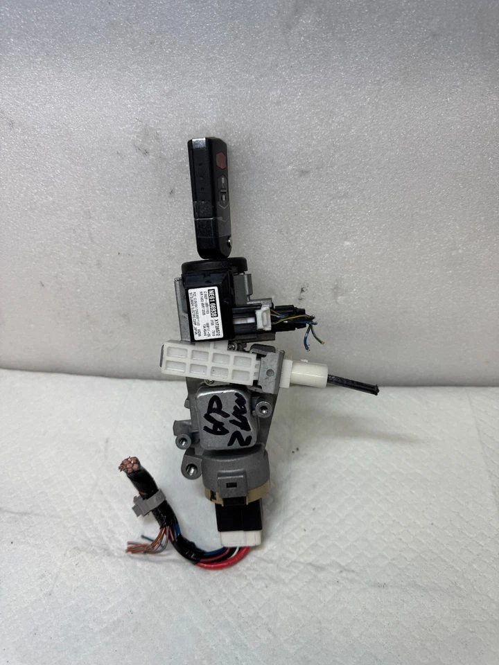 Interruptor de gnición Mazda CX9 2007 con inmovilizador y llave Ne61 66938 OEM (48) Foto 1 de 4