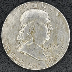 1963-D Franklin Half Dollar ~ 90% Silver ~ B-3138 - Picture 1 of 2