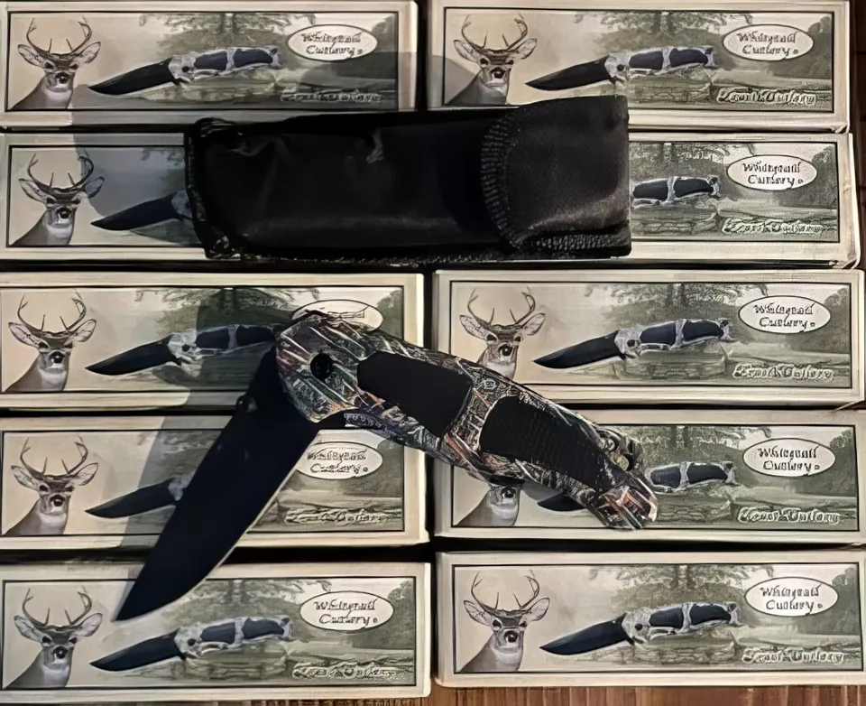 Lot of 10 Whitetail Cutlery # WT-087CAA, 3.5 Blade, Overall 8" Belt Clip, & Case - Image 1 of 1