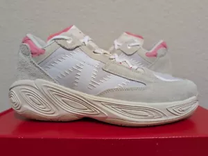 New Balance NB Fresh Foam BB v2 Tan White Pink Basketball (BBFRSHP2) size 11.5 - Picture 1 of 12