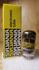 Uno (1) tubo aspirapolvere 8BM11 Sylvania NOS NUOVO CON SCATOLA testato FORTE - Foto 1 di 3