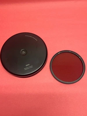  Urth 77mm Circular Polarizing (CPL) Lens Filter  - Image 1 of 2