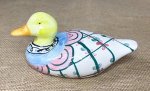 Ganz Bella Casa figura di anatra ceramica colorata dipinta a mano kitsch carino nucleo fattoria - Foto 1 di 10