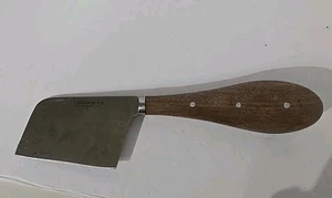 L'ATELIER DU VIN Cheese Cutter  Walnut Handle 1926 - Picture 1 of 4
