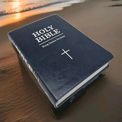 Full King James Version Bible Large Print East-To-Read Large Print Blue Cover - Image 1 of 4