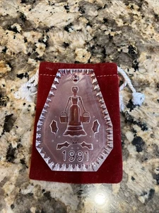 1991 Waterford Crystal 12 Days Christmas Maids A Milking Ornament w/Pouch - Picture 1 of 5