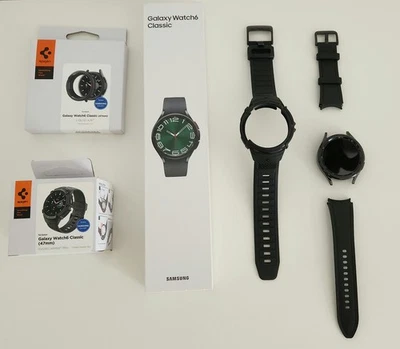 Samsung Galaxy Watch6 Classic 47mm Edelstahlgehäuse mit Hybrid Armband Schwarz + - Bild 1 von 4