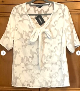 Kaleidoscope Sz 14 White Floral Burnout Print Semi Sheer Short Sleeve TOP Summer - Picture 1 of 3