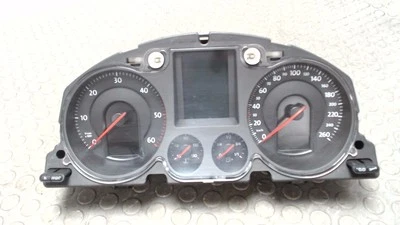 Tachoeinheit / Kombiinstrument VW Passat Variant 2.0 TDI 3C/3CC 12 Monate - Bild 1 von 4