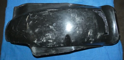 Guardabarros trasero interior de plástico Kawasaki KZ900 A B LTD 1976-77 modelos pn# 35022-137 Foto 1 de 4
