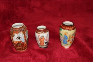 Drei alte Japanische kleine Vasen Satsuma Kunst von privat. - Bild 1 von 2