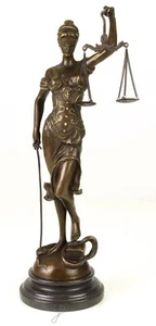 Escultura De Bronce Justitia Sobre Base De Mármol H 40 Cm Diosa De La Justicia - Imagen 1 de 6