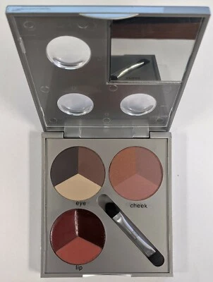 2PK YBF SHOP TILL YOU DROP COMPACTO PARA OJOS, LABIOS Y MEJILLAS 0,51 OZ NUEVO Y SELLADO Foto 1 de 4