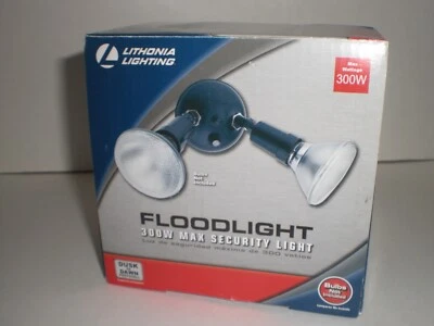 Lithonia OFTH 300 PR 120 BZ 300W Max Security Light gray - Image 1 of 4