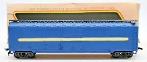 IHC HO Gauge 1:87 Scale Plastic Hook/Horn Blue Unnumbered Box Car In The Box - Picture 1 of 6