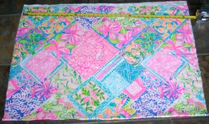 52 X 37" 1 IARDA TESSUTO LILLY PULITZER DOBBY BLOCCO COTONE PARTY LEGGERO ELASTICIZZATO - Foto 1 di 4