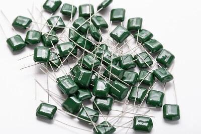 Condensador 0.1μF ±10% 100 Voltios, Poliéster, Radial, Chicklet Verde Lote de (25) Foto 1 de 3
