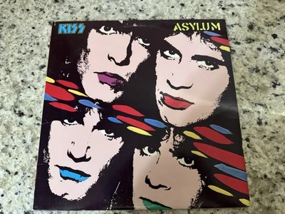 Kiss Asylum  - Image 1 of 4
