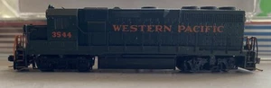 N Scale Atlas GP40 Custom Painted Western Pacific WP 3544 Locomotive MTL Coupler - Picture 1 of 11