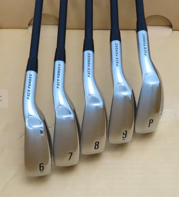 SRIXON ZX4 Eisensatz 6-PW 5 Stück Carbonschaft KBS PGI RH Japan... - Bild 1 von 4