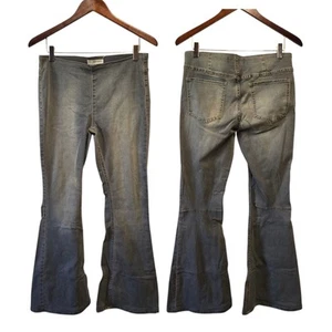 WE THE FREE Flare Penny Pull On Flare Jeans Size 28 FREE PEOPLE - Picture 1 of 5
