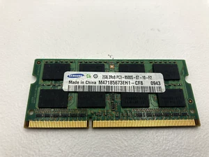 Samsung 2GB DDR3 2RX8 PC3-8500S-07-12-F2 Laptop RAM M471B5673EH1-CF8 - Afbeelding 1 van 2
