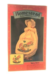 Federa cuscino bambola ricamo Wonder Art da collezione kit artigianale sigillata - Foto 1 di 3