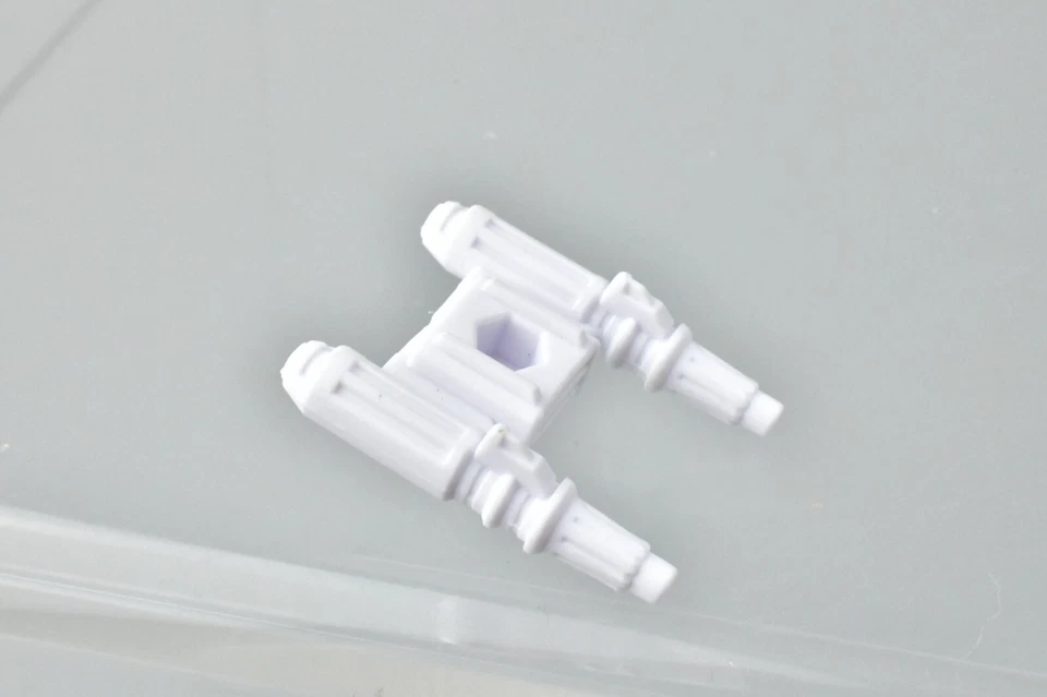 Transformers Kingdom Tracks Deluxe WFC Part - Image 1 of 1