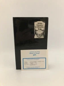 Willie Masters' Lonesome Wife (signed review copy) by William H. Gass - Foto 1 di 3