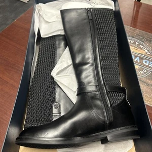 Cole Haan Damen schwarz Schnallenriemen Cape Stretch Stiefel 8 B NEU - Bild 1 von 10