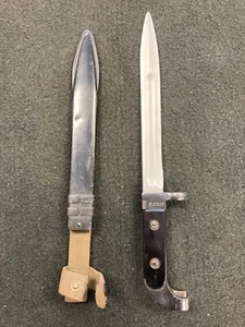 East German Bayonet Model DDR/GDR 47 W/Metal Sheath - Picture 1 of 8