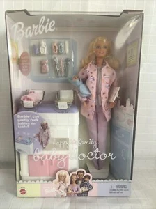 Barbie Happy Family Baby Doctor 2002 muñeca Mattel rubia #56726 en caja original rara sellada - Imagen 1 de 13