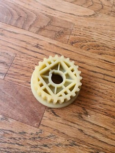 Original E-Teil Wolf Vertikutierer UR-K und UV 32 B: Zahnriemenscheibe klein - Bild 1 von 3