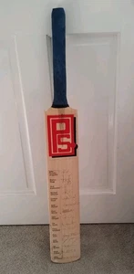 Signed Lancashire Cricket Bat, 1999-2001, Autographed By Crawley, Flintoff, Hegg - Picture 1 of 8