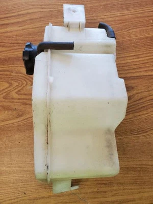 Depósito de refrigerante compatible con 01-06 SANTA FE 372029 Foto 1 de 4