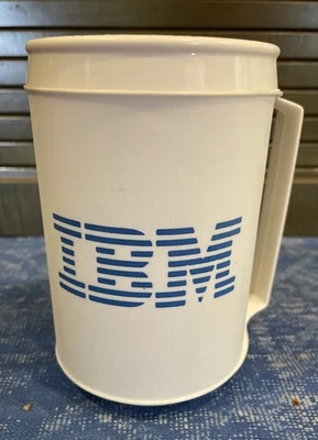 Taza aislante de plástico Aladdin IBM vintage años 90 Foto 1 de 4