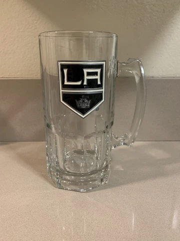 NHL LOS ANGELES KINGS GLASS MACHO MUG  1 LITER NWT HOCKEY BEER BAR Cover