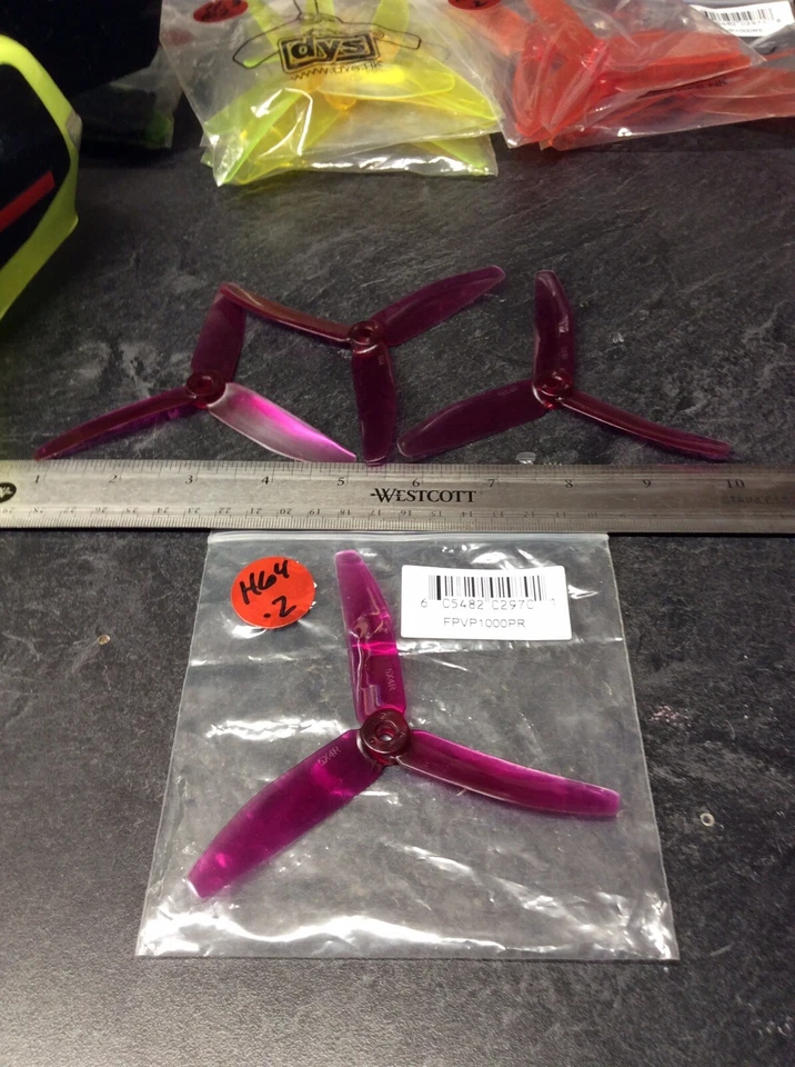 DYS Props FPVP1000PR {2pc.5x4/2pc.5x4R} NewInPack USA Shipped - Image 1 of 4